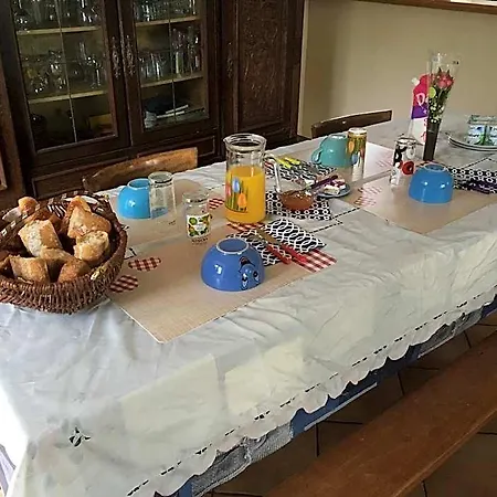 Marie France 's Bed & Breakfast Sacey