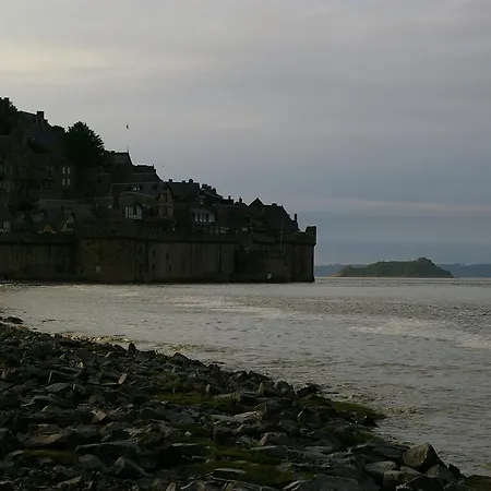 Marie France 's Oda ve Kahvaltı *