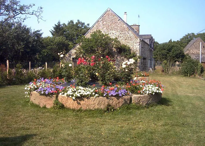 Marie France 's Sacey